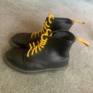 DR MARTENS VEGAN BOOTS